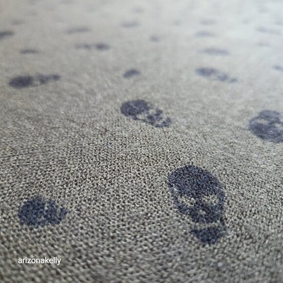 Mossimo Lightweight Wool Woven Scarf Olive Green Black Skulls - Picture 8 of 14